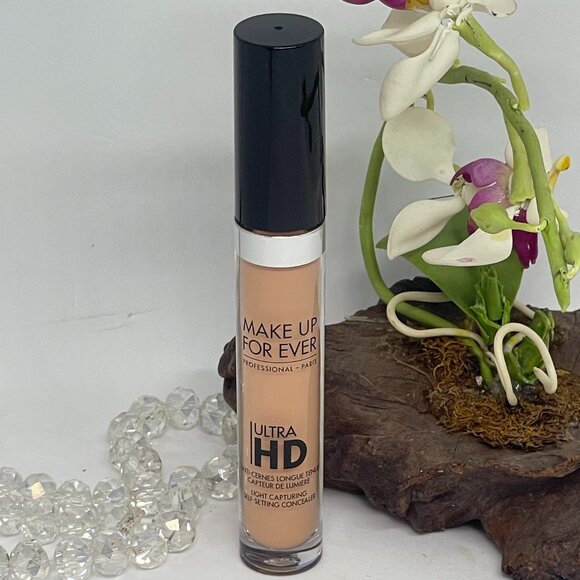 Make Up For Ever Ultra HD Light Capturing Self Setting Concealer - 42 Caramel - Picture 1 of 3